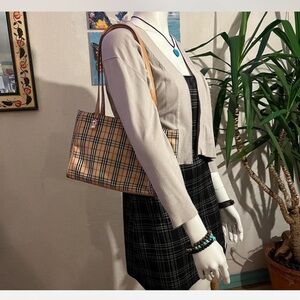 American Vintage Tan and Black Plaid Tote